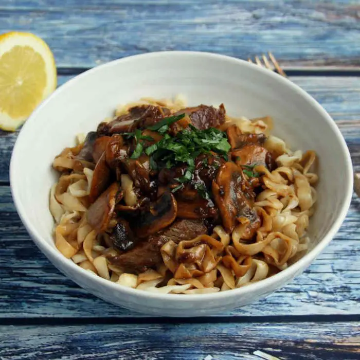 keto-beef-stroganoff-square1